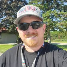 🤩 Woow 🙌🏽 Ohio State University is looking amazing while making the  iconic Turn at the #RoseParade2025🌹 Happy New Year! 🎆 #OSU 💂🏽‍♂️ 🎥:  @rose_parade #roseparade #ohiostateuniversity #marchingband #marchingtrend  #pasadena #california ...