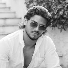Rayane bensetti (pep's et danse avec les stars) et thierry samitier (nos chers voisins) guests de joséphine ange gardien le 3 novembre sur tf1. Sunglasses Ray Ban Worn By Rayane Bensetti On His Account Instagram Rayanebensetti Spotern