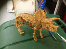 Plus your entire music library on all your devices. Dinosaur Skeleton Dig It Twice Fossil Digging Steam Kit