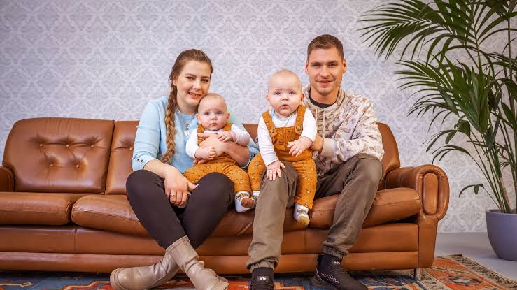 Sarafina Wollny: Die Krankenhaus-Besuche mit den Zwillingen nehmen kein  Ende | InTouch