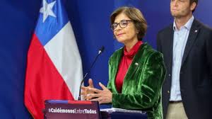 Paula daza (born molina) paula daza (born molina). Subsecretaria De Salud Publica Paula Daza Un 30 De Los Nuevos Casos Que Encontramos Son Asintomaticos Radio Usach