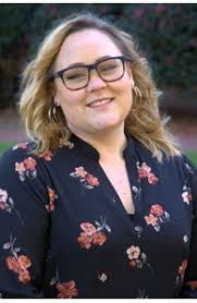 Victoria Grey, Real Estate Agent