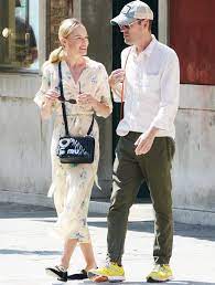 Bosworth was born in los angeles, california, and then raised in san francisco, california, the only child of patricia (née potter), a homemaker, and harold bosworth, a former executive for talbots. The Style Lessons Kate Bosworth Has Taught Us Who What Wear