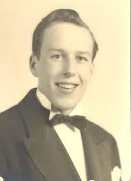 Lois Hoelscher Obituary