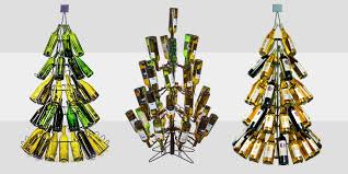 Once you've glued all the corks down take the wooden stars and paint them with the yellow sparkly paint. Wine Bottle Christmas Trees How To Decorate Your Tree With Wine Bottles
