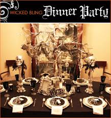 175pcs gold disposable dinnerware sets for party halloween 25 guests 25 dinner plastic plates 25 dessert plates & 25 linen like gold paper napkins & 25 plastic silverware set, plastic dinnerware set. Real Parties Wicked Bling Halloween Part 2 Tablescape Hostess With The Mostess
