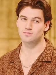 Conoce a Jasper: el chico malo que no es tan malo