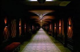 Professor joyce reardon (nancy travis) and her boyfriend, steve rimbauer (matt keeslar) lead a group of psychics in an attempt to prove the existence of paranormal phenomena in a house owned by rimbauer's family, known as rose red, before it is. Rose Red 2002 Contains Moderate Peril