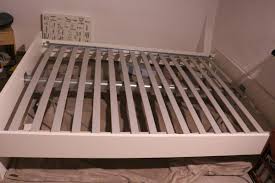 Schöne kopfteil bett gepolstert bett kopfteil… luxuriös enorm bett 140×200 holz betten… Ikea Brimnes Bett Lattenrost Matratze Auf Nachfrage Kopfteil Fur Stauraum Zu Verschenken In Mainz Free Your Stuff