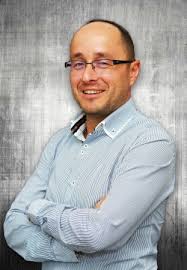 Maestro az otp bank internetes fizetőfelületén bármely bank által kibocsátott maestro kártya elfogadható. Otthonrol Is Intezheto A Lakashitel Az Otp Banknal Voros Tamas A Mobilbankarok Hazhoz Viszik A Tanacsadast Az En Penzem