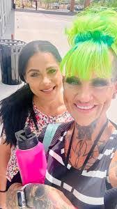 Lacey Greer's Instagram, Twitter & Facebook