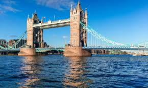 Am bekanntesten sind neben dem buckingham palace die bischofskirchen st. á… Tower Bridge In London Alle Infos Geschichte Tickets 2021