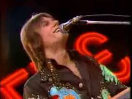 They had chart topping singles covering a span of 9 years. Kc The Sunshine Band Shake Your Booty 1976 Stereo Youtube