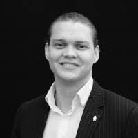 Alex Maag's Instagram, Twitter & Facebook