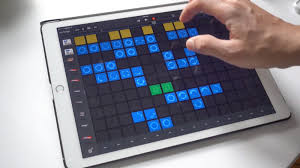 Garageband provides touch instruments, effects, recording, and mixing for creating and saving songs. Garageband For Ios Now Works With Apple S New Schoolwork App 9to5mac