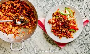 Mcm biasa, lps basuh beras, sy masukkan santan, air, daun pandan dan garam then tekan button periuk. Nasi Goreng A Single Pot Pantry Cleaning Dish At Its Best