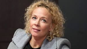 Drehstart für den WDR/NDR Fernsehfilm „Die Fahnderin", Katja Riemann als  Steuerermittlerin