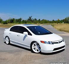 Same Car I Just Bought But With The Body Kit It S A Fast Little Car Honda Civic Si 2007 Honda Civic 2007 Honda Civic Si