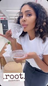 Kiana Diaz's Instagram, Twitter & Facebook