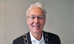 Her er årets kirkelige og humanistiske konfirmanter i Romsdal