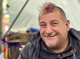 Sylt: Punk Jörg Otto kandidiert für „Die Linke“ in Nordfriesland