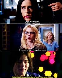 Felicity Smoak Being A Hero In Every Universe Earth Olicity Arrow Greenarrow Oliverqueen Felicitysmoak Overw Arrow Felicity Felicity Smoak Felicity