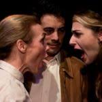 A PUERTA CERRADA, una apertura de lo humano