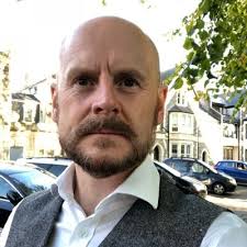 Royston Smith (@cyroy)