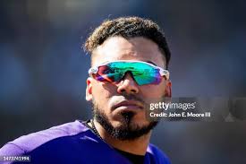 645 Harold Moore Photos & High Res Pictures