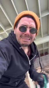 Uncover your Gas Meters!! Learn something new everyday, nobody's freaking  out here😂 #lakearrowhead #blizzard #anymoretips More tips WELCOMED♥️