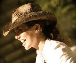 Renee Kelly's Instagram, Twitter & Facebook