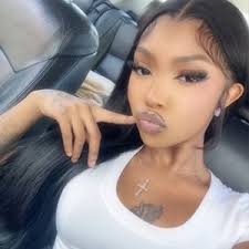 Luvvchelley (@luvvchelley)