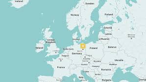 This map shows cities, towns, rivers, airports, railways, highways, main roads and secondary roads in east of england. Growing Up In East Germany The Other Side Of The Berlin Wall