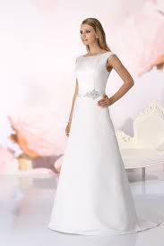 Gebrauchte brautkleider wie neu im outlet in großer auswahl von bekannten designern und marken kaufen. Elie By Elie Saab Brautmoden Brautkleider Hochzeitskleider Abendkleider Balayi