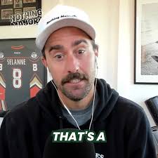 @NothingMajorPod's video Tweet