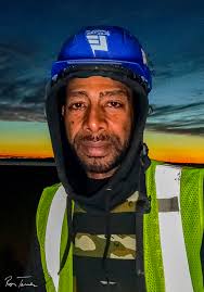 Is it just me or does Jerry look like Ron?!