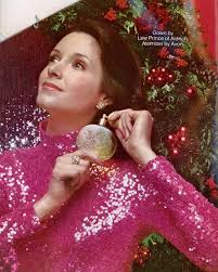 Getting in the holiday spirit with dreamgirl Janet Pilgrim. Photographed by  Mike Shea for Playboy, December 1955. 🌟🎄🌟