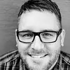 Jeff Roach's Instagram, Twitter & Facebook