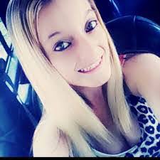 Ashley Privett's Instagram, Twitter & Facebook