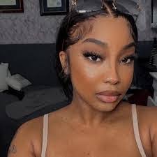 Denise Mapp's Instagram, Twitter & Facebook