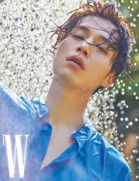 Pasalnya ia yang berperan sebagai lee yeon terlihat sangat pucat dan berlumuran darah setelah pertarungannya. Lee Dong Wook Talks About New Drama Opens Up About Struggling To Break Free From Dark Characters Experiencing A Slump And More Soompi