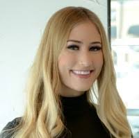 Shannon Beirne's Instagram, Twitter & Facebook