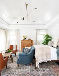 Whether for man's best friend or just another sitting option, adding a couch to a guest bedroom will make for a homey touch. 25 Dreamy Guest Bedroom Ideas And Essentials