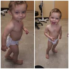 There's a wide range in the number of words they use, but it's typically suggested that they should be using at least 50. 20 Month Old With No Words Speech Developmental Delays Babycenter Canada