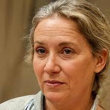 Amazon.in: Katherine Sharp Landdeck: books, biography, latest update