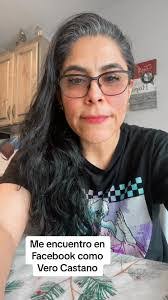 Veronica Constante's Instagram, Twitter & Facebook