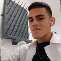 10+ perfiles de «Isaac Velez»