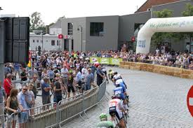 Heistse pijl (live & on demand | highlights) 31 july 2021: Uw Online Gids Door Het Bruisend Hart Van Heist Op Den Berg Bergstraat