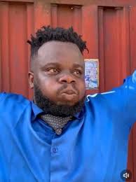 Me at 21h30 still watching a Nigerian movie that started at 08am.😭 😂