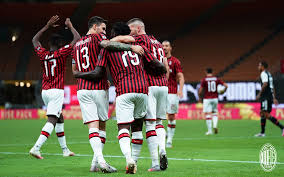 Milan rivalry is a football rivalry between the two most titled teams in italy. Ac Milan 4 2 Juventus Rossoneri Score Four Times In 18 Minutes To Secure Famous Comeback Win
